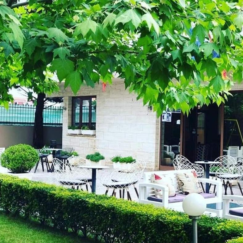 Hotel Ambasador Lezhë Exterior foto