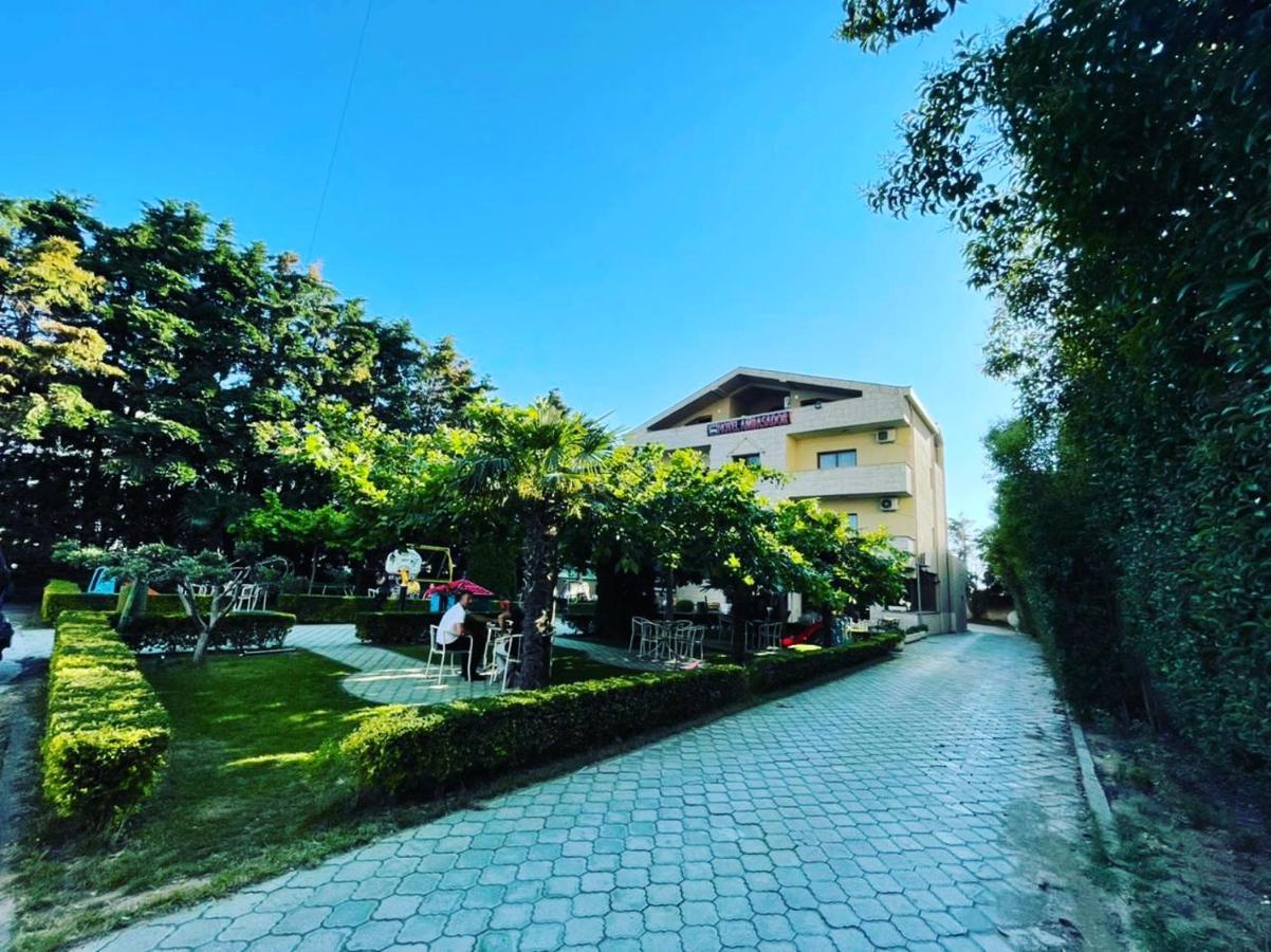 Hotel Ambasador Lezhë Exterior foto